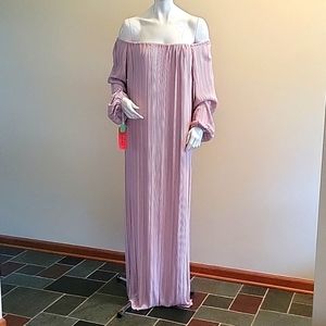 Vintage 1970's Off the Shoulder Blush / Champagne Maxi Dress